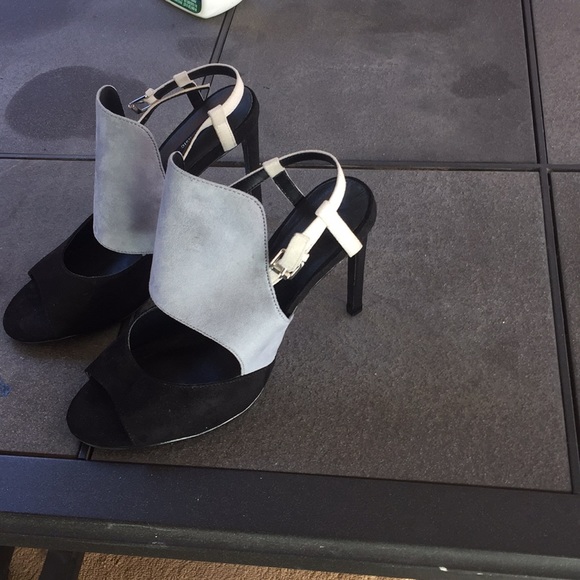 Sexy Zara Heels - Picture 3 of 6